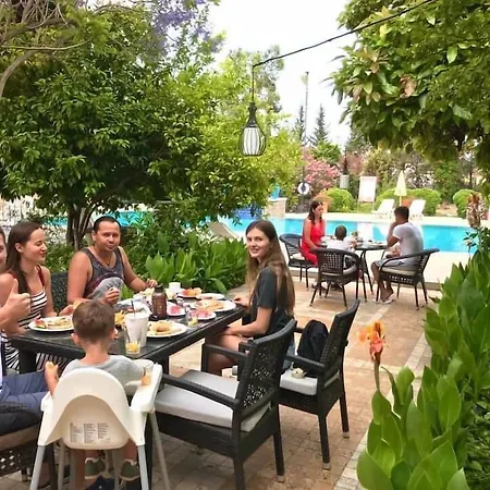 Hotel Akkent Garden